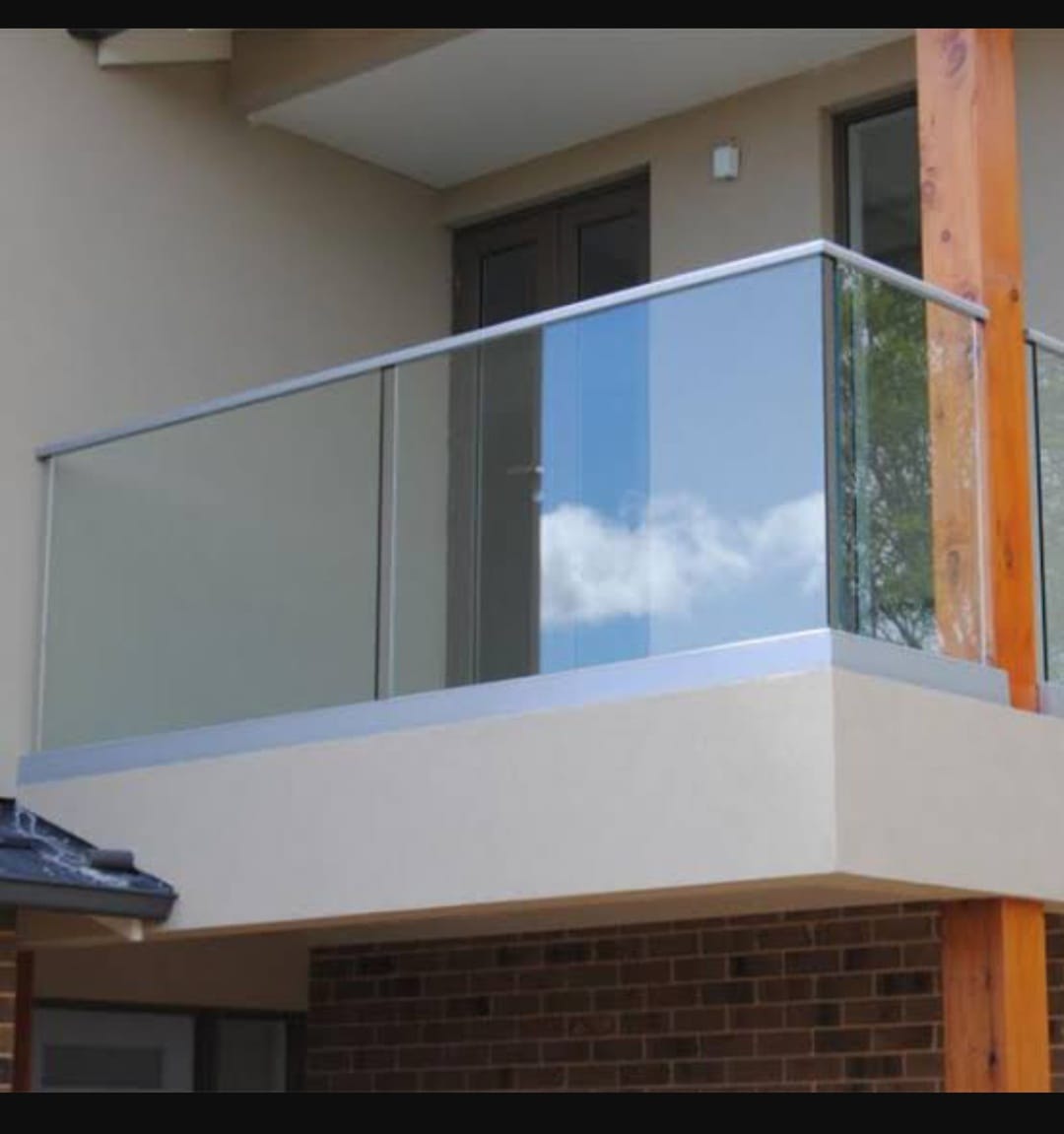 Stainless Steel with Glass Handrail Price 2026